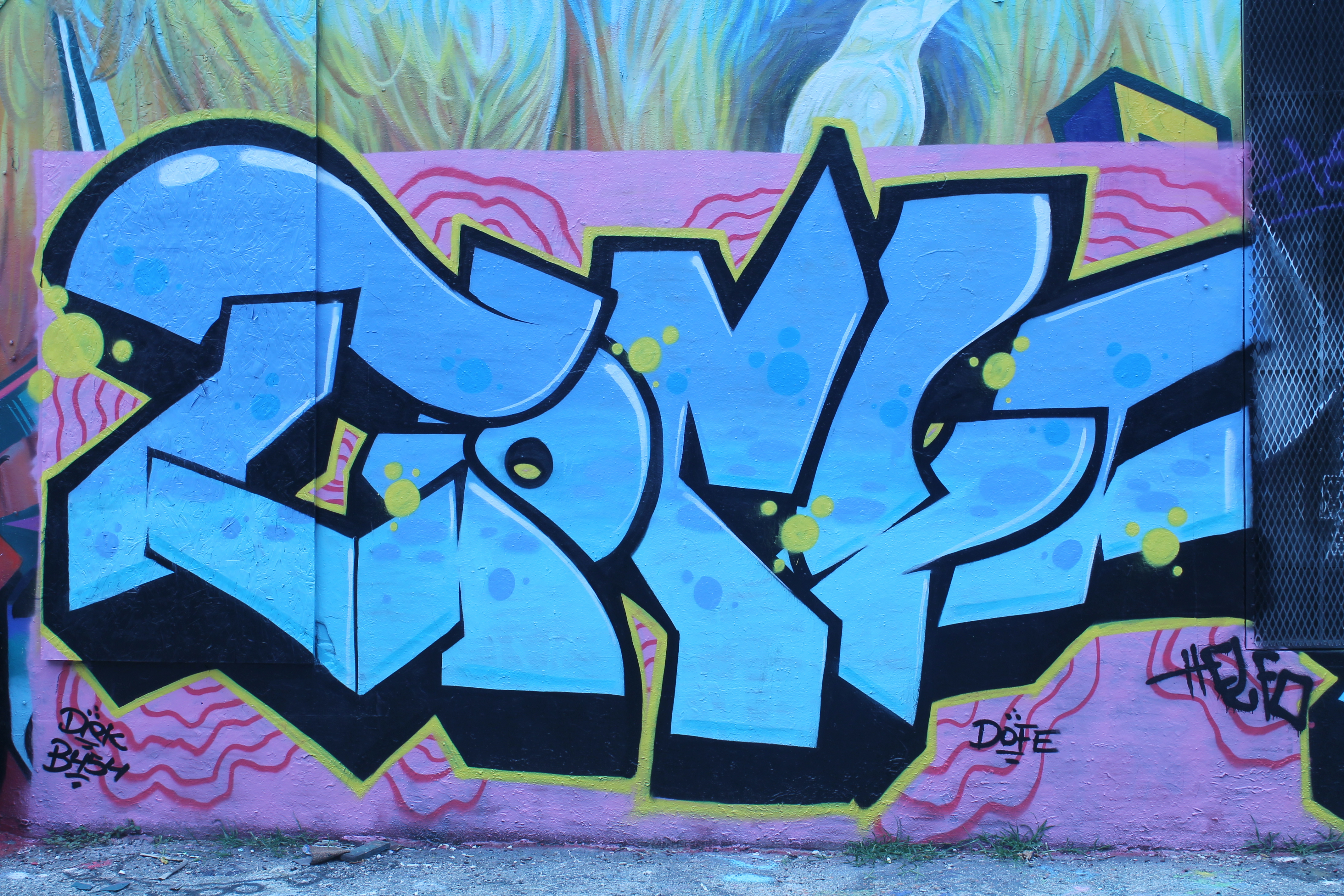 Random wall walking around